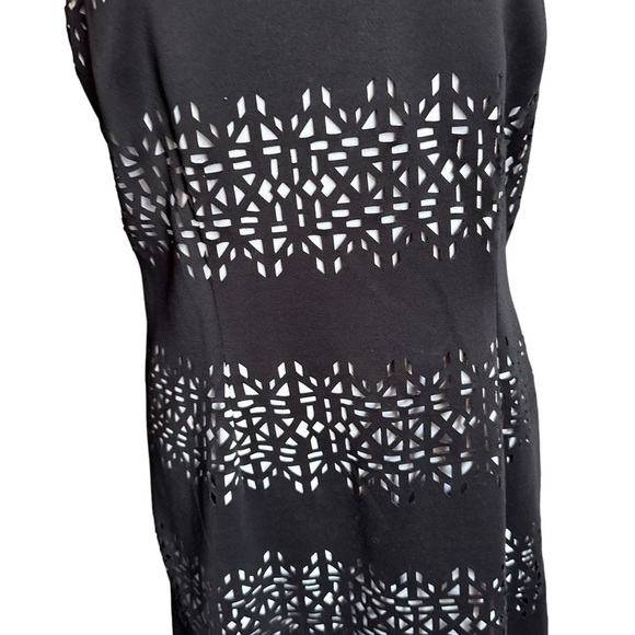 White House Black Market Women’s Sleeveless Textured Cutout Sheath Dress… - Picture 8 of 17